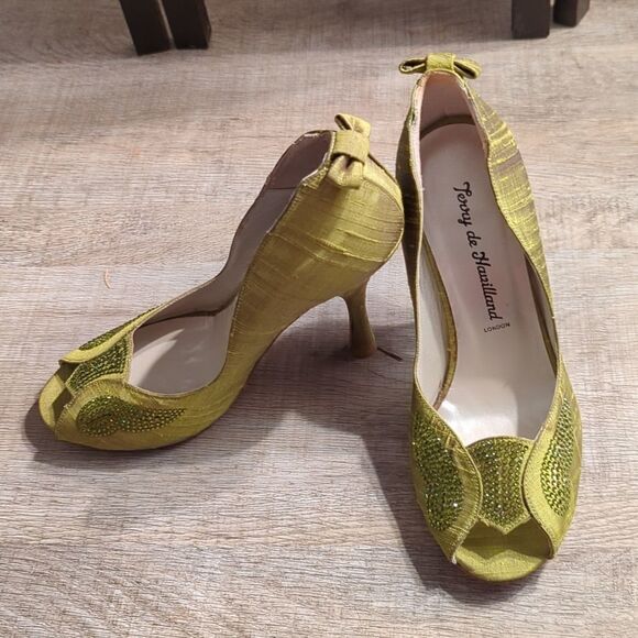 Terry de Havilland lime grn silk peep toe bow detail rhinestone heels sz 36 nwt - Picture 2 of 6